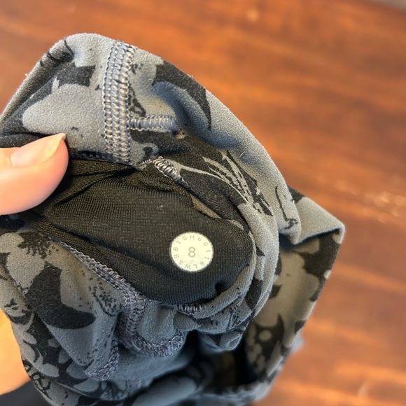 Lululemon Align Leggings Size 8 - Picture 4 of 4